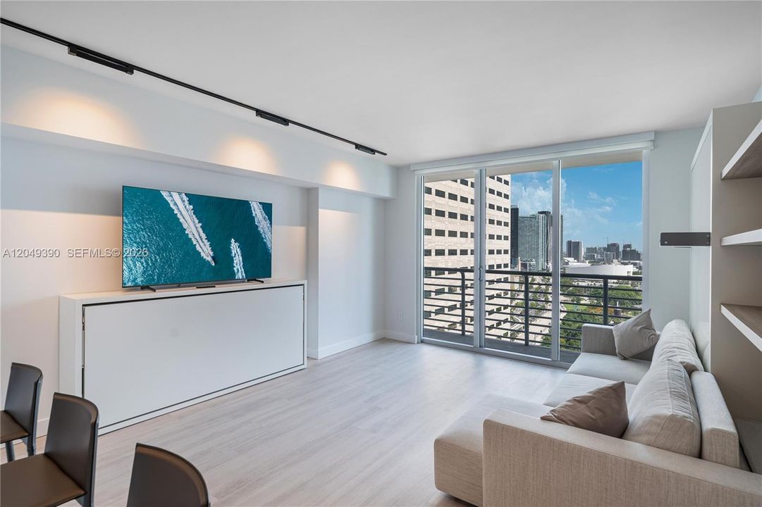For Rent: $2,850 (0 beds, 1 baths, 507 Square Feet)