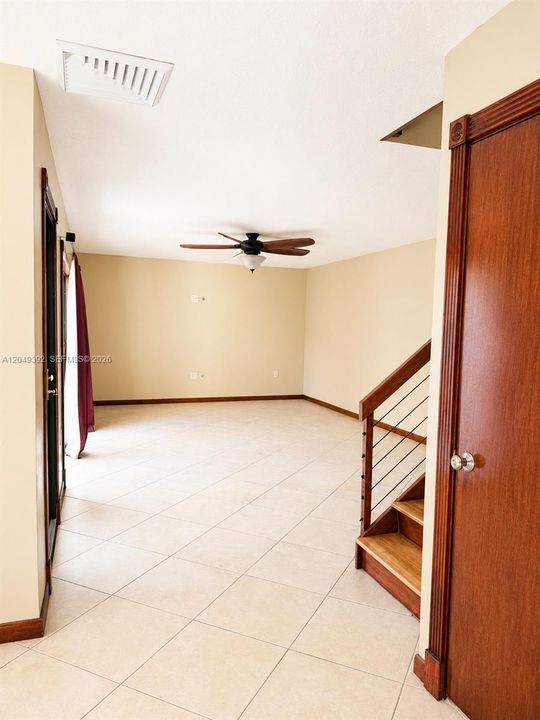 En Venta: $360,000 (2 camas, 2 baños, 1236 Pies cuadrados)
