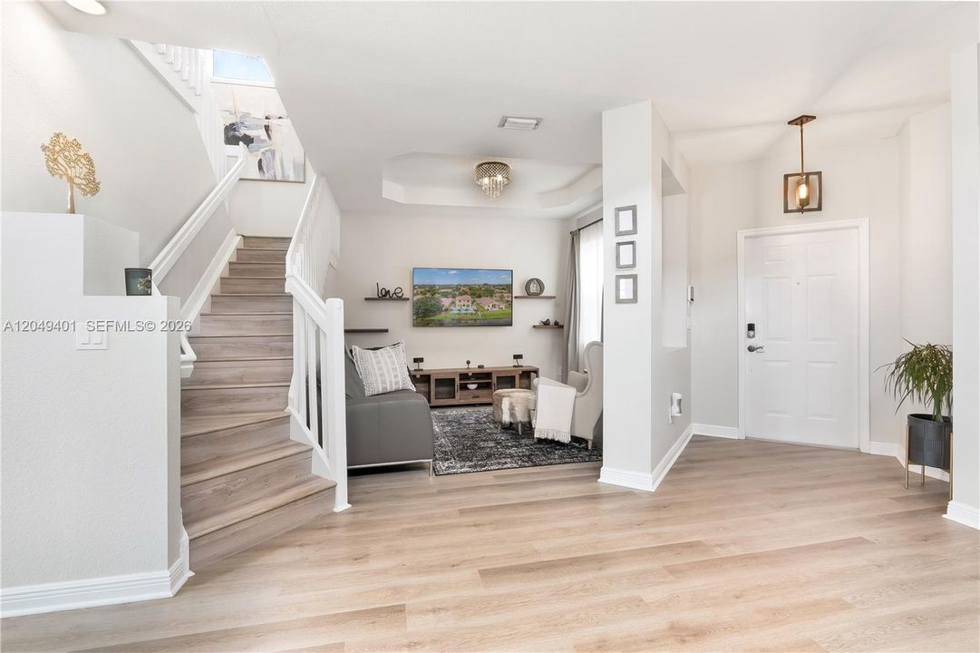 For Sale: $805,000 (4 beds, 2 baths, 2362 Square Feet)