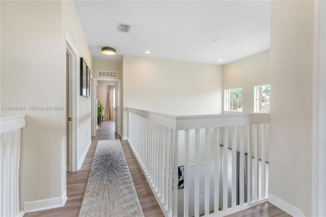 For Sale: $805,000 (4 beds, 2 baths, 2362 Square Feet)