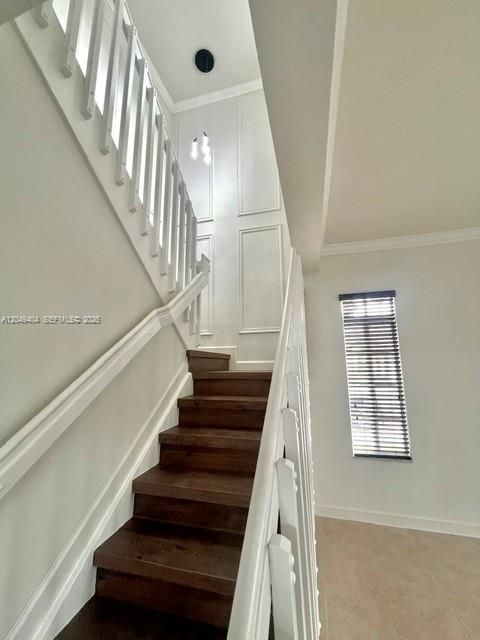 For Sale: $559,800 (5 beds, 3 baths, 3101 Square Feet)