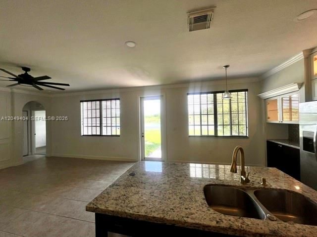 For Sale: $559,800 (5 beds, 3 baths, 3101 Square Feet)