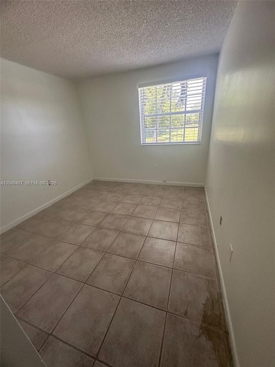 For Rent: $2,300 (2 beds, 2 baths, 1126 Square Feet)
