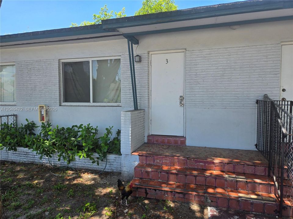 For Rent: $1,100 (0 beds, 1 baths, 2099 Square Feet)