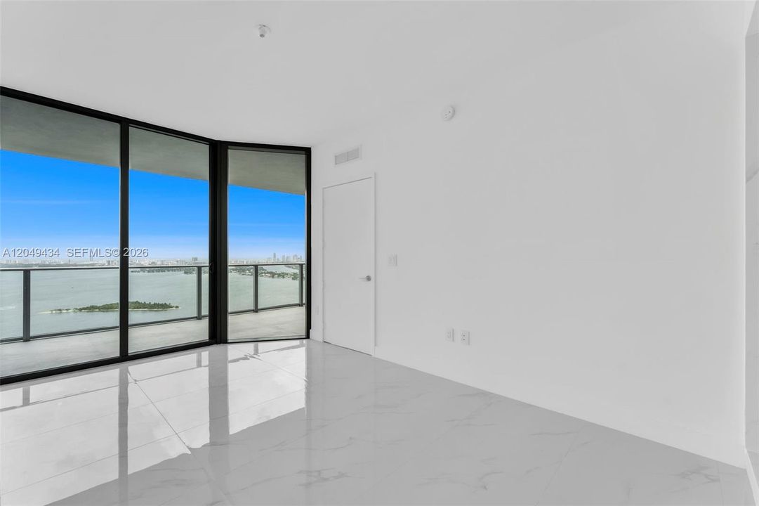 For Rent: $9,200 (3 beds, 3 baths, 1545 Square Feet)