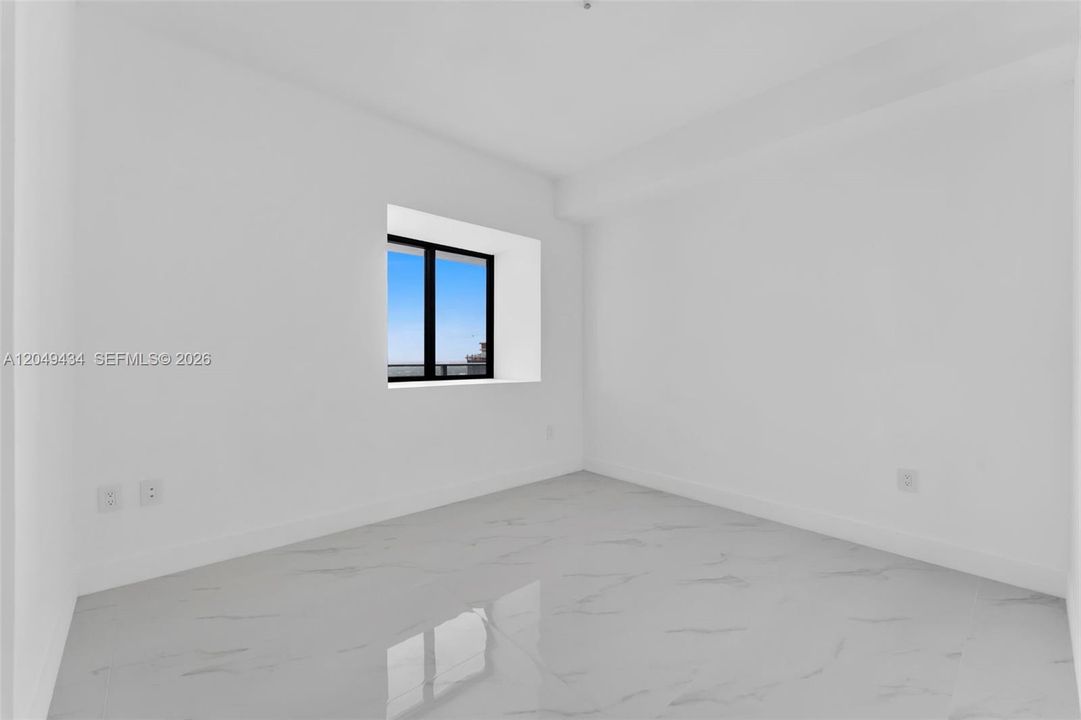 For Rent: $9,200 (3 beds, 3 baths, 1545 Square Feet)