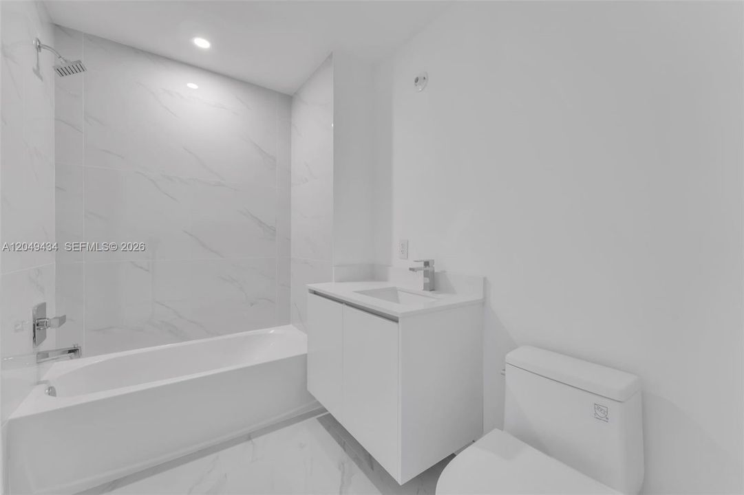For Rent: $9,200 (3 beds, 3 baths, 1545 Square Feet)