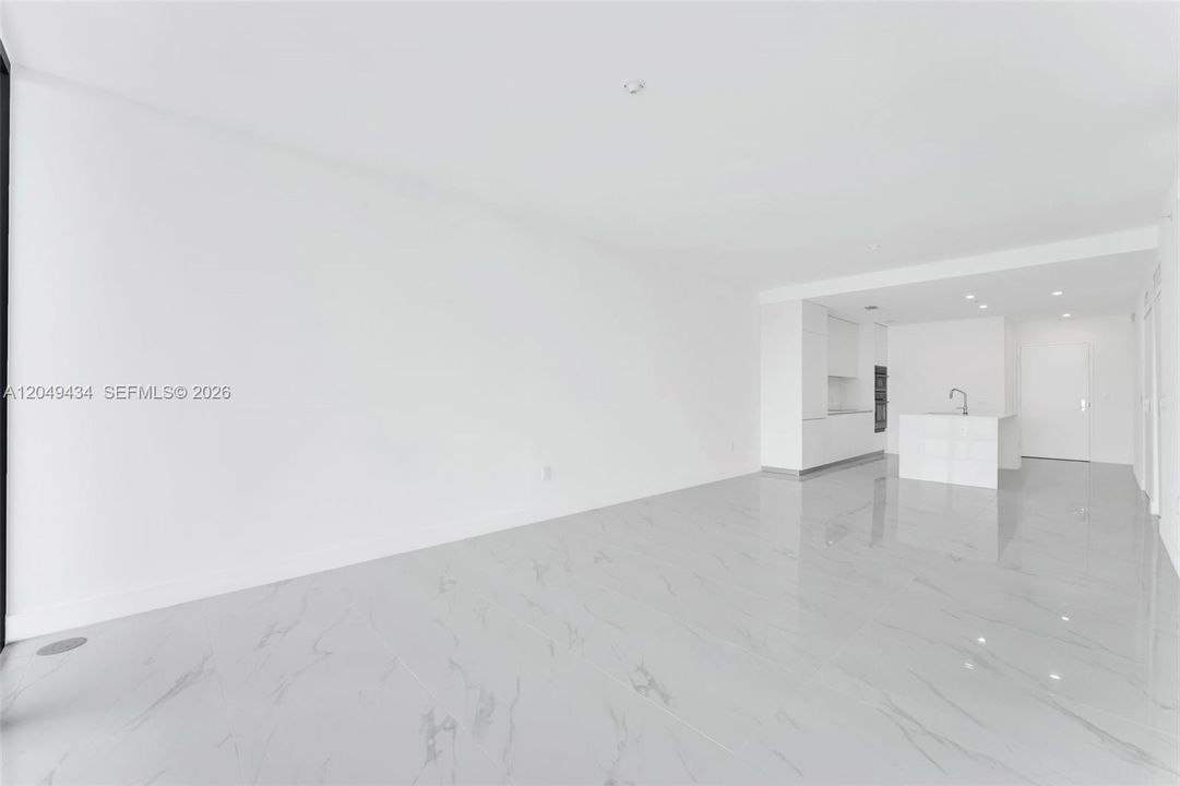 For Rent: $9,200 (3 beds, 3 baths, 1545 Square Feet)