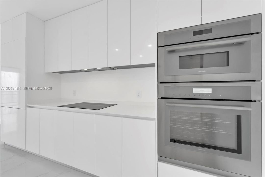 For Rent: $9,200 (3 beds, 3 baths, 1545 Square Feet)