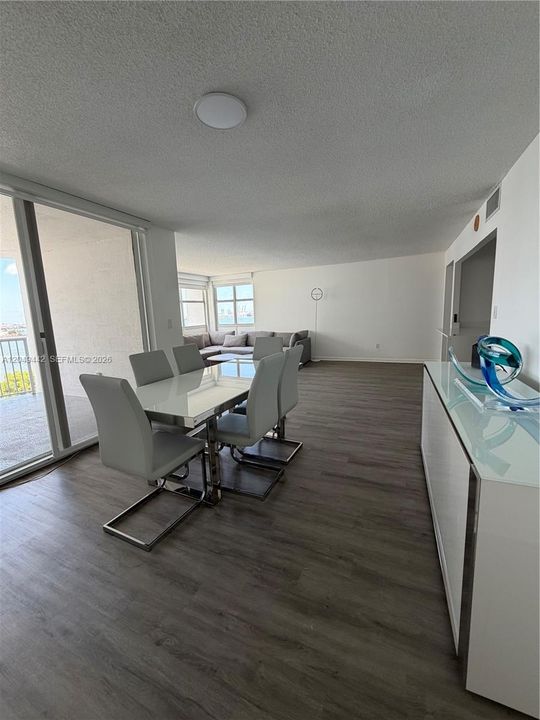 For Rent: $3,600 (0 beds, 0 baths, 1227 Square Feet)