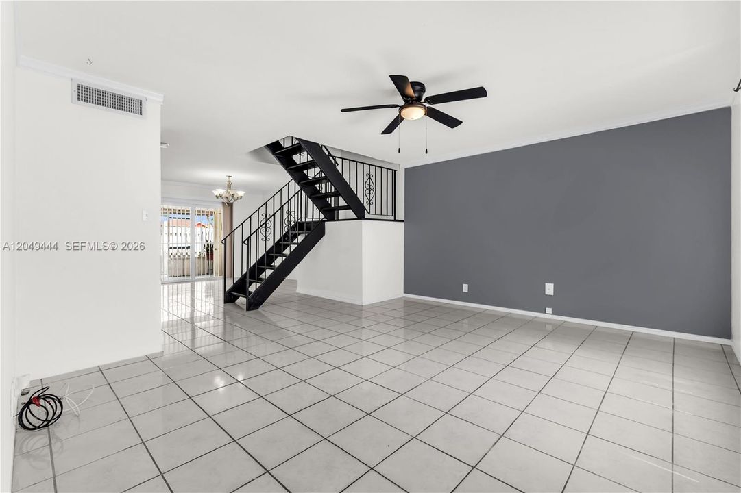 For Sale: $415,000 (3 beds, 2 baths, 1458 Square Feet)