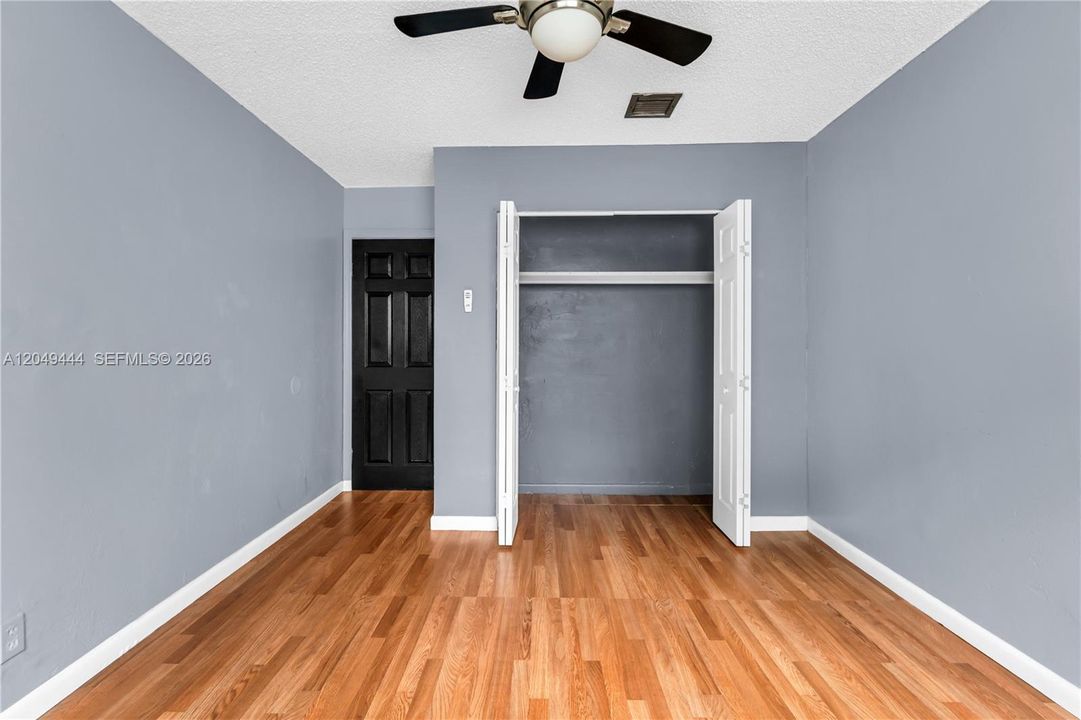 For Sale: $415,000 (3 beds, 2 baths, 1458 Square Feet)