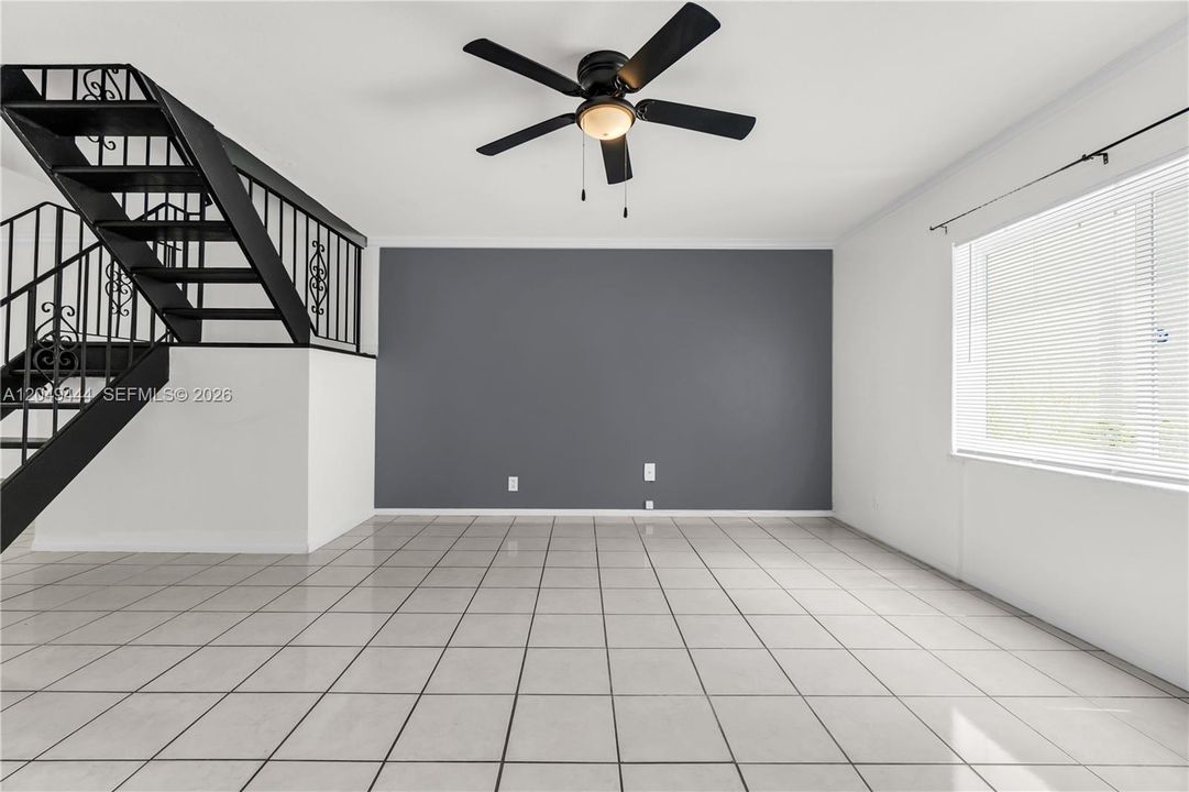 For Sale: $415,000 (3 beds, 2 baths, 1458 Square Feet)