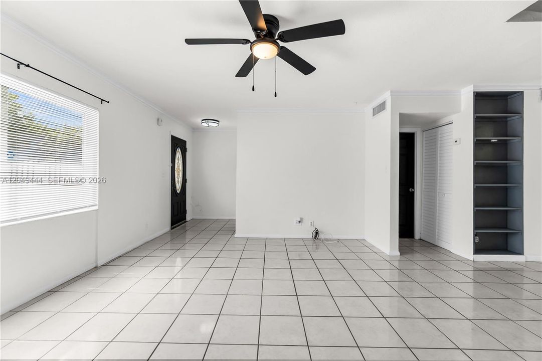For Sale: $415,000 (3 beds, 2 baths, 1458 Square Feet)
