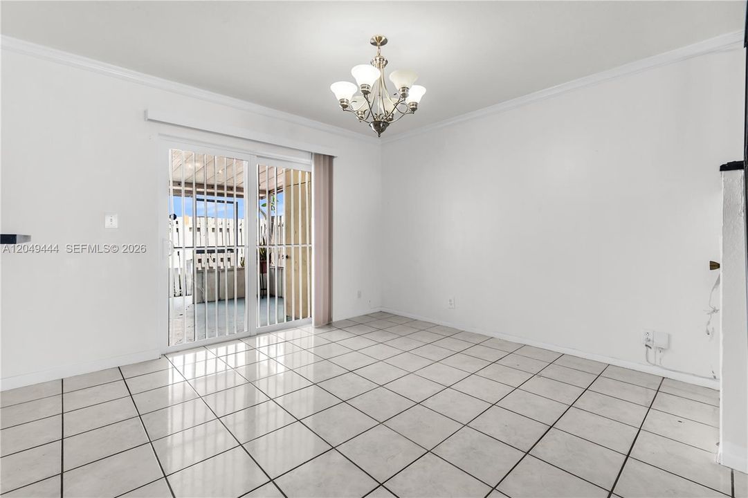 For Sale: $415,000 (3 beds, 2 baths, 1458 Square Feet)