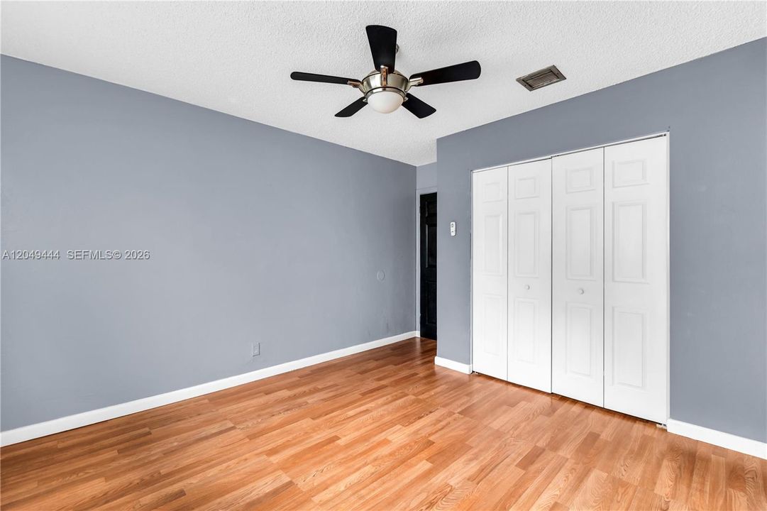 For Sale: $415,000 (3 beds, 2 baths, 1458 Square Feet)