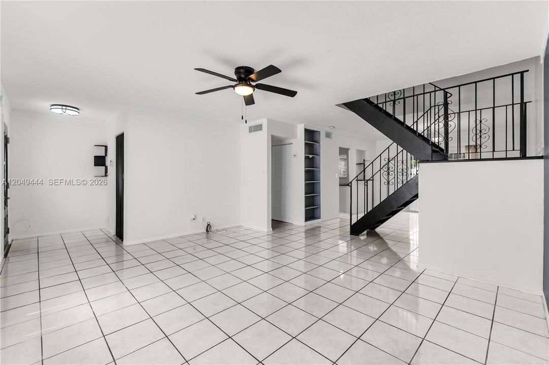 For Sale: $415,000 (3 beds, 2 baths, 1458 Square Feet)