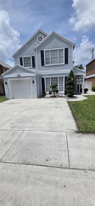 For Sale: $495,999 (3 beds, 2 baths, 1569 Square Feet)
