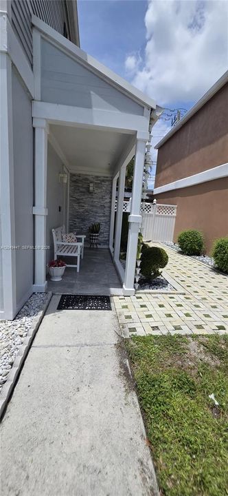 For Sale: $495,999 (3 beds, 2 baths, 1569 Square Feet)