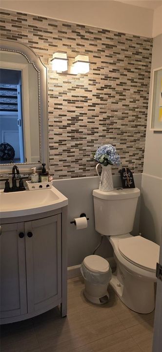 For Sale: $495,999 (3 beds, 2 baths, 1569 Square Feet)