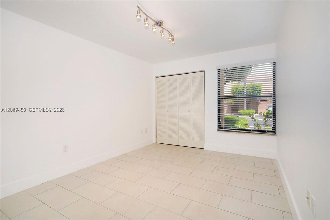 For Rent: $3,700 (2 beds, 2 baths, 1465 Square Feet)