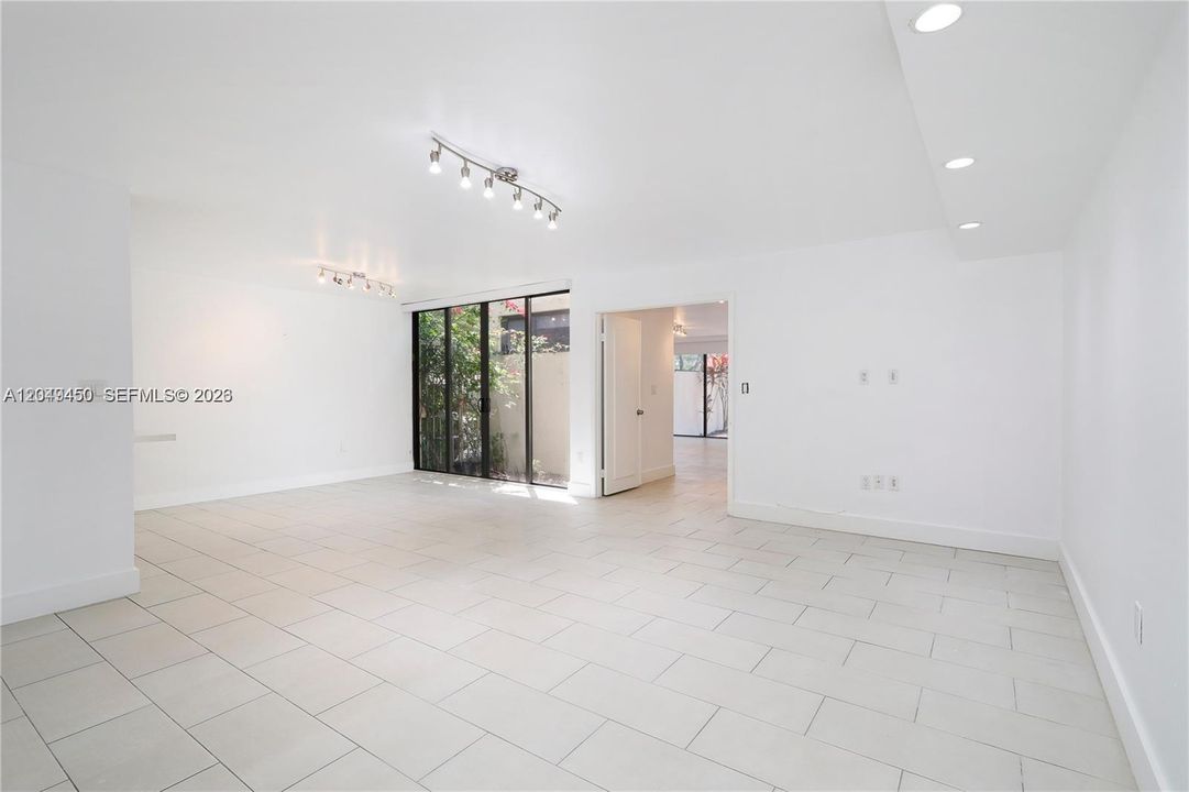 For Rent: $3,700 (2 beds, 2 baths, 1465 Square Feet)