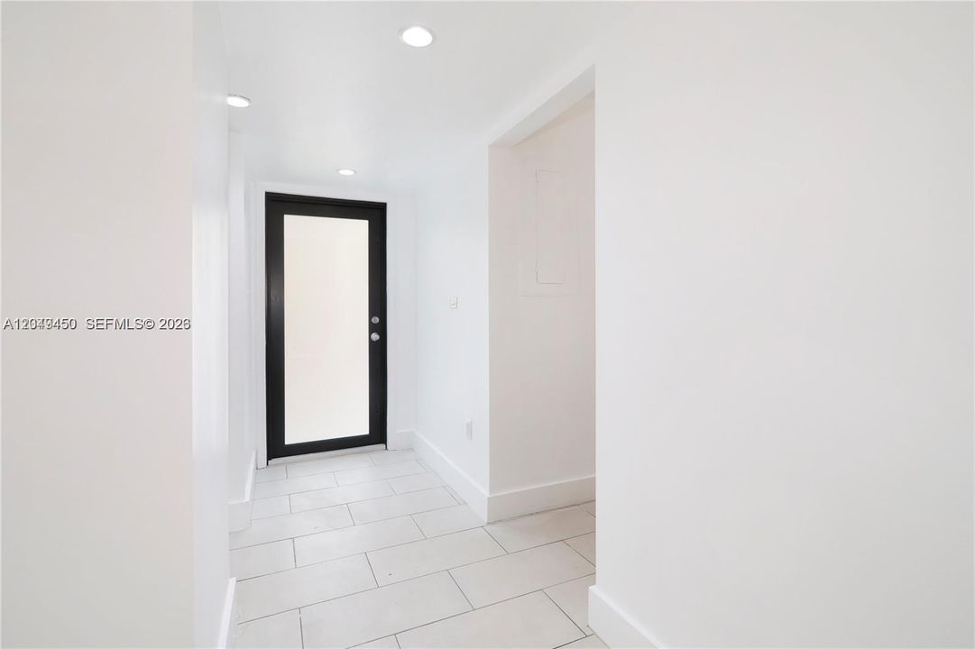 For Rent: $3,700 (2 beds, 2 baths, 1465 Square Feet)