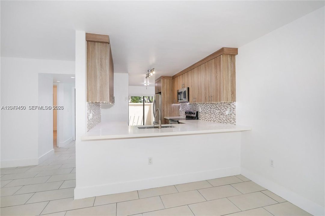 For Rent: $3,700 (2 beds, 2 baths, 1465 Square Feet)