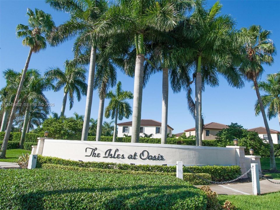For Rent: $2,100 (3 beds, 2 baths, 1194 Square Feet)