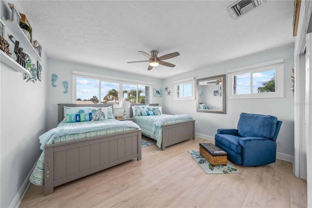 123 QUEEN ANN CT