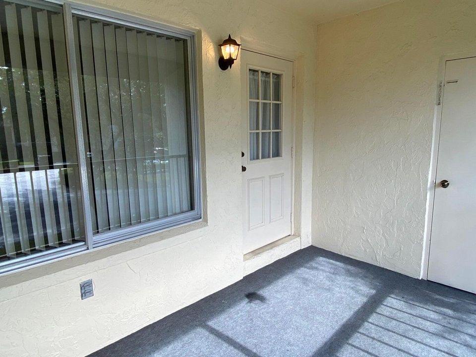 4-Patio