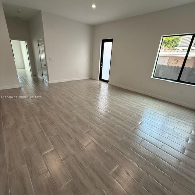For Rent: $3,500 (3 beds, 2 baths, 0 Square Feet)