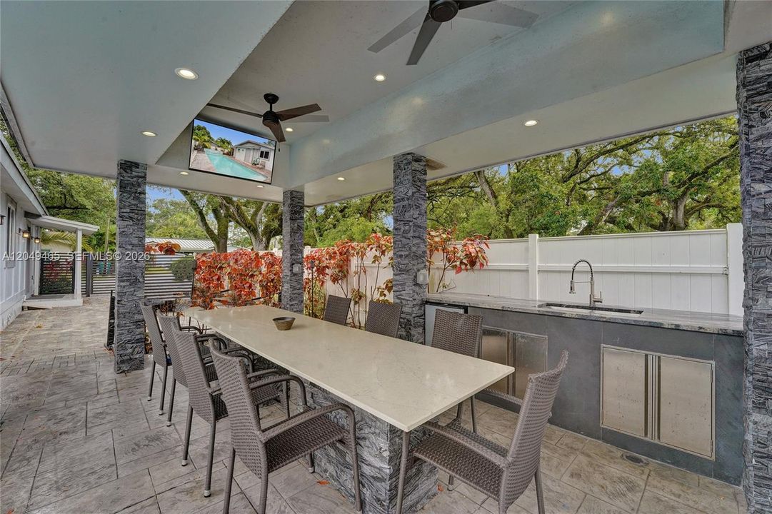 For Rent: $4,800 (3 beds, 3 baths, 1344 Square Feet)