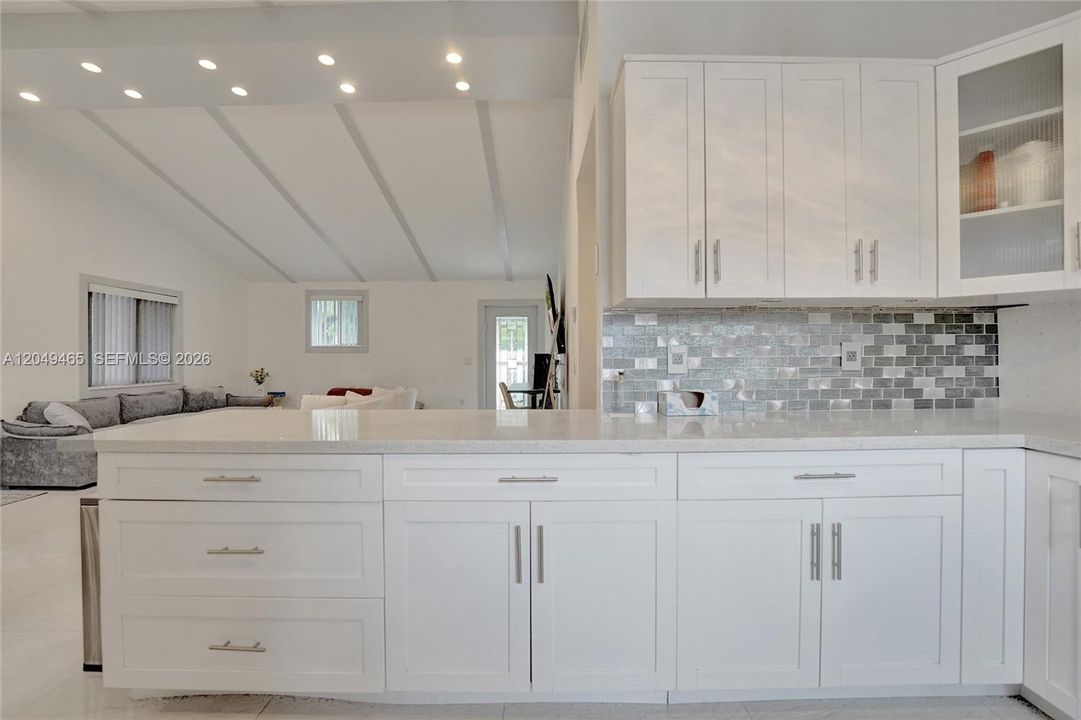 For Rent: $4,800 (3 beds, 3 baths, 1344 Square Feet)