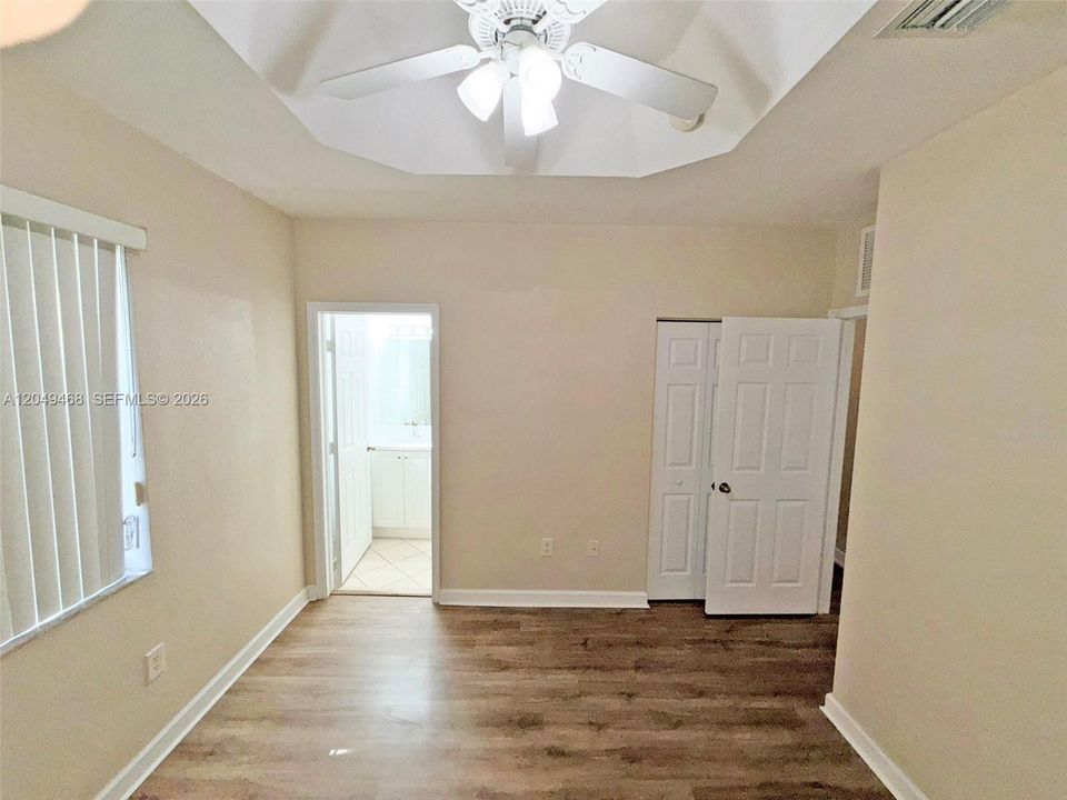 For Rent: $1,975 (3 beds, 2 baths, 1325 Square Feet)