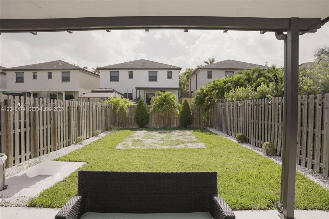 For Sale: $490,000 (3 beds, 2 baths, 1514 Square Feet)
