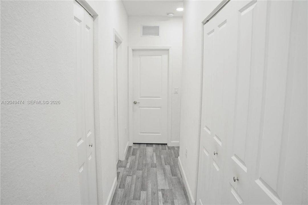For Sale: $490,000 (3 beds, 2 baths, 1514 Square Feet)
