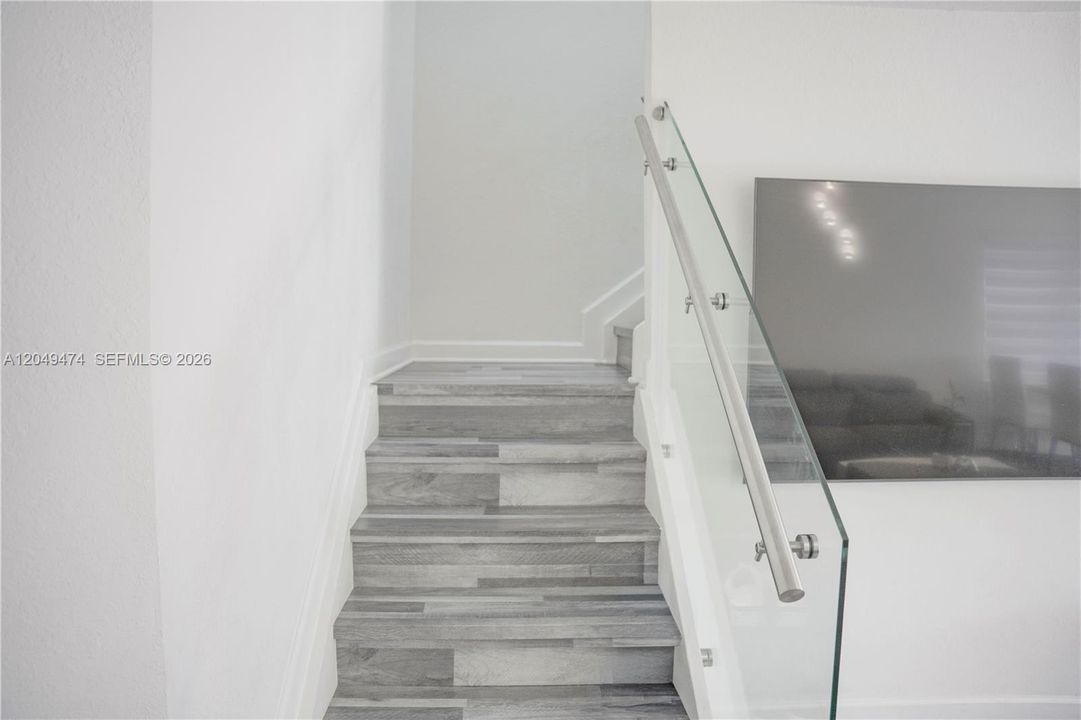 For Sale: $490,000 (3 beds, 2 baths, 1514 Square Feet)