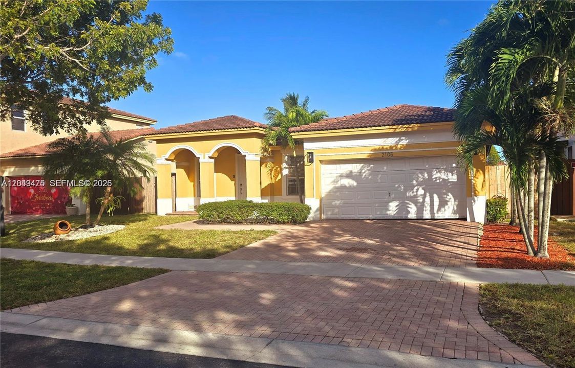 На продажу: $475,000 (3 спален, 2 ванн, 1787 Квадратных фут)