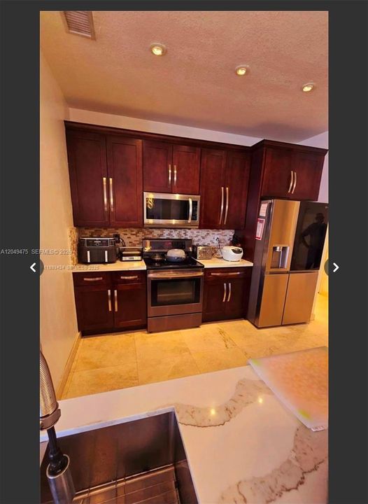 На продажу: $475,000 (3 спален, 2 ванн, 1787 Квадратных фут)