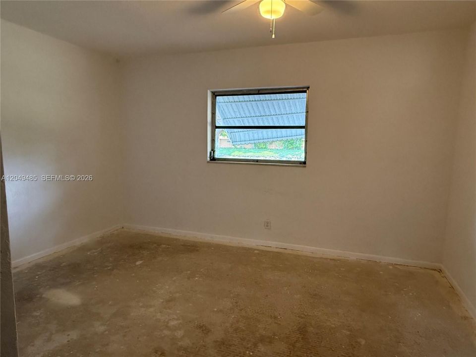 For Sale: $349,000 (2 beds, 2 baths, 1366 Square Feet)