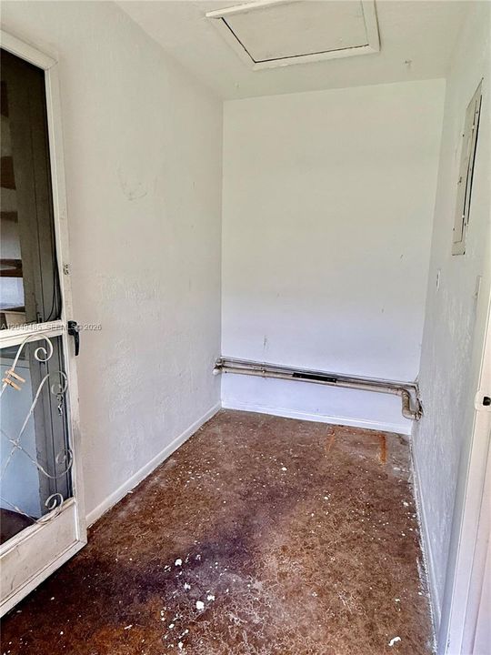 For Sale: $349,000 (2 beds, 2 baths, 1366 Square Feet)