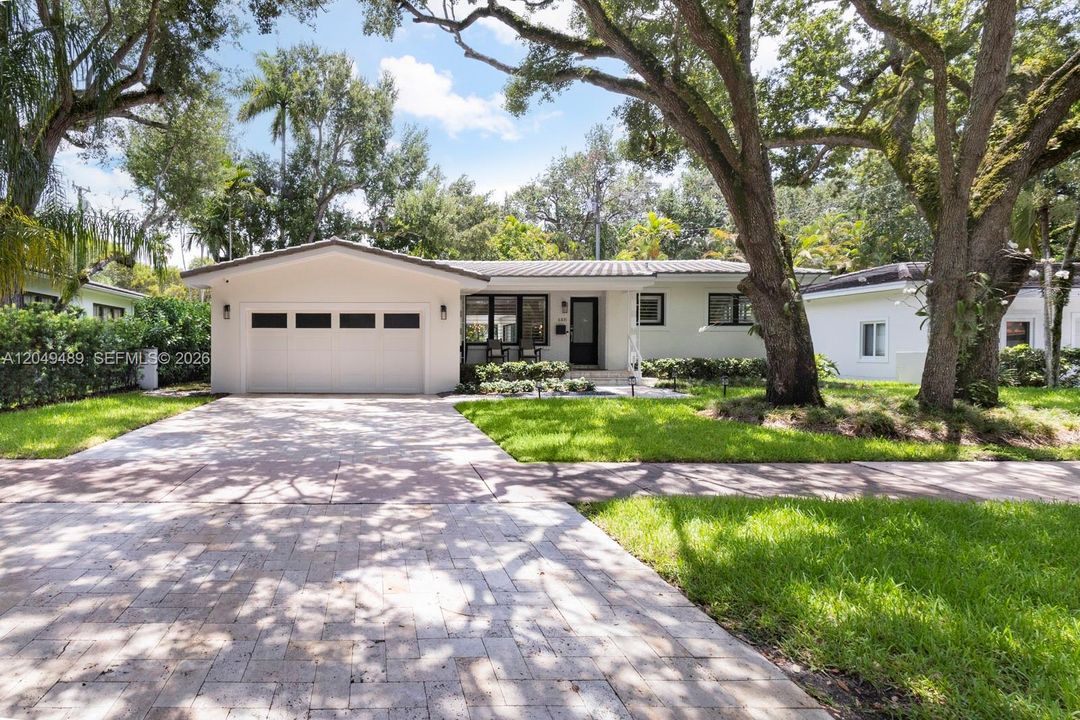 For Rent: $9,000 (3 beds, 2 baths, 1754 Square Feet)