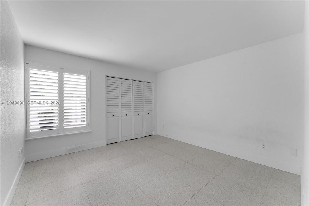 For Sale: $875,000 (3 beds, 3 baths, 2019 Square Feet)