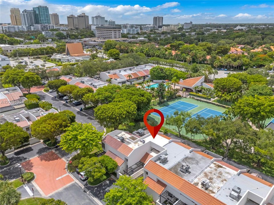 For Sale: $875,000 (3 beds, 3 baths, 2019 Square Feet)