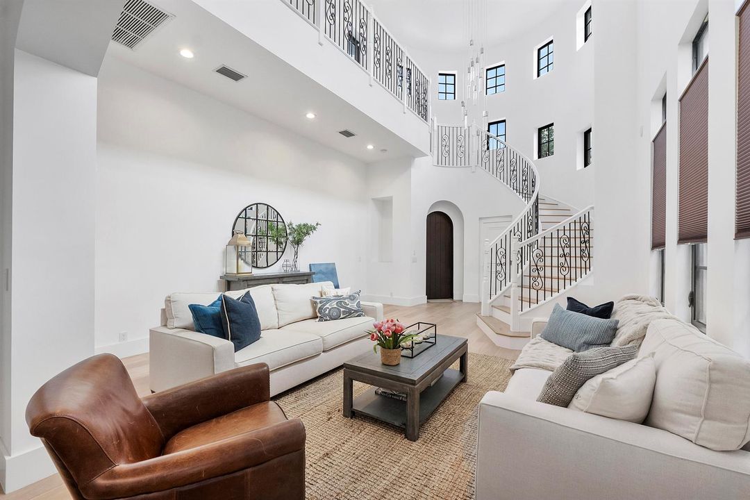 9594 Ginger Ct_029