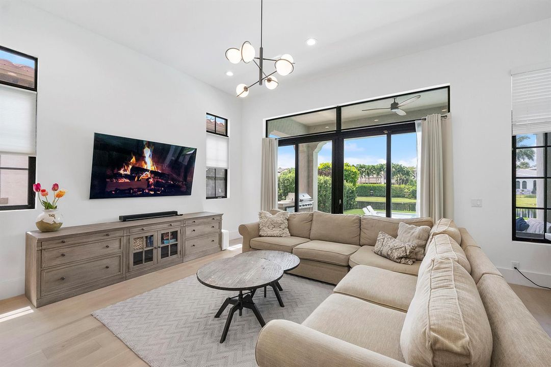 9594 Ginger Ct_043