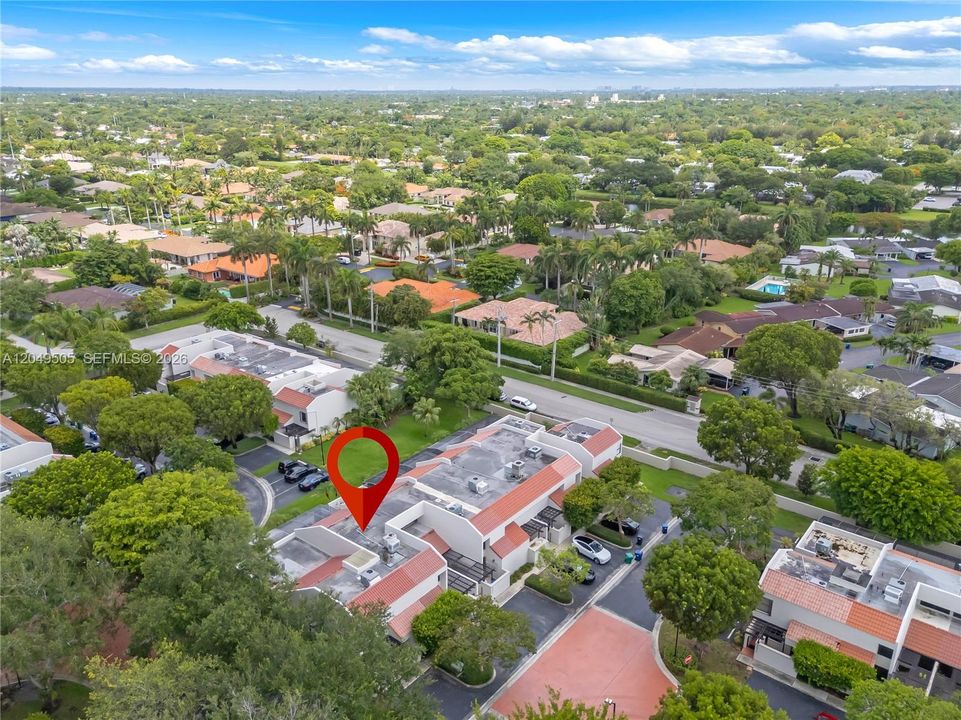 В аренду: $3,700 (3 спален, 3 ванн, 2019 Квадратных фут)