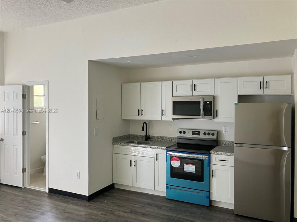 For Rent: $1,399 (0 beds, 1 baths, 8046 Square Feet)