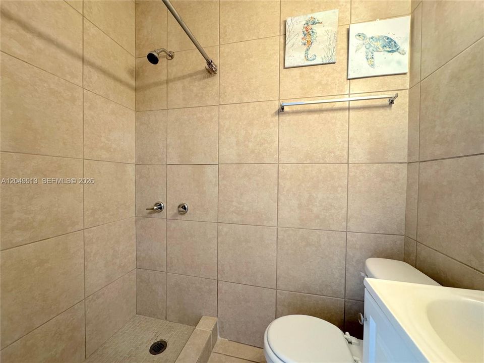For Rent: $1,100 (0 beds, 1 baths, 0 Square Feet)